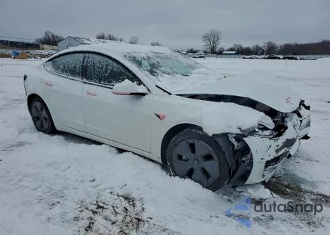 2023 Tesla Model 3 из США, поврежденный, VIN 5YJ3E1EAXPF610313